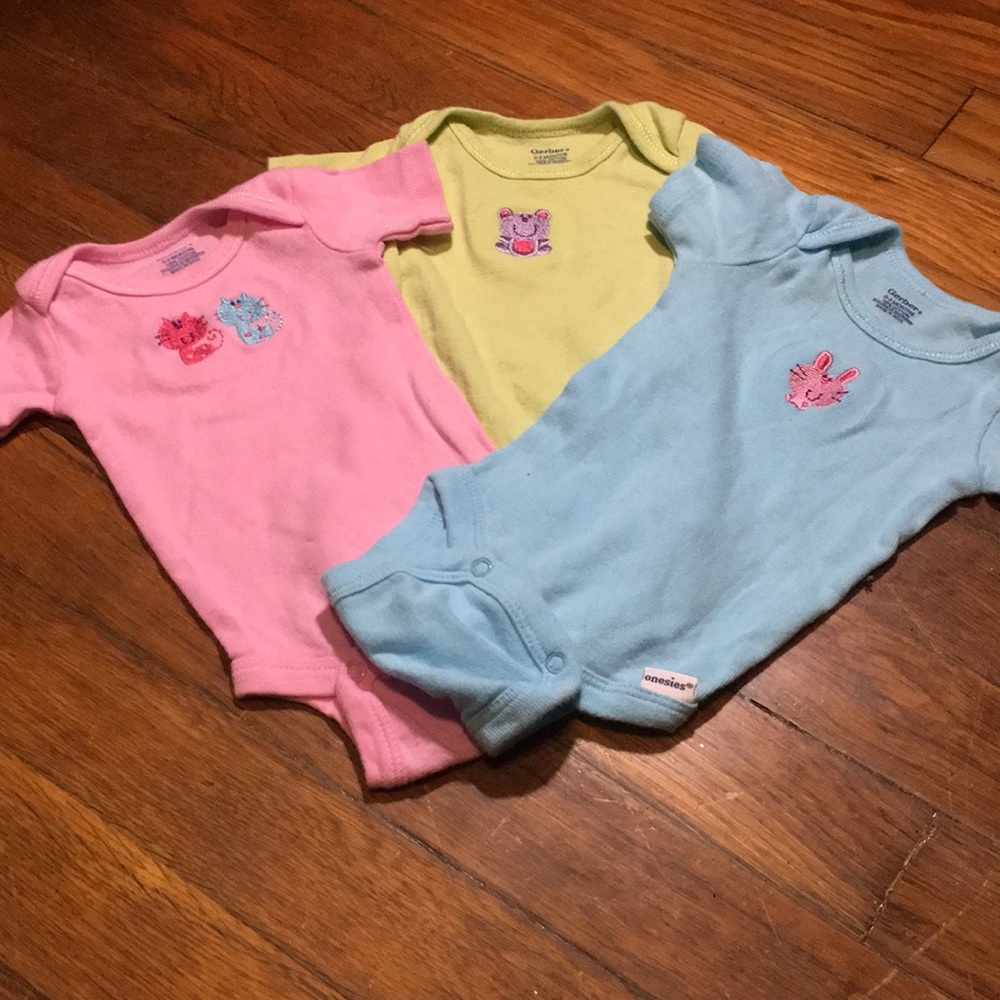 Pet onesies!